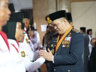 Bupati Ruksamin Kukuhkan 70 Paskibraka Kabupaten Konawe Utara tahun 2024.