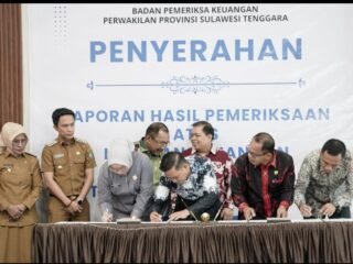 Bupati Konut di Dampingi Ketua DPRD, Terima WTP Dari BPK RI