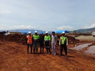PT BKM Lakukan Penimbunan Masjid dan Perumahan Warga di Desa Tapunggaya