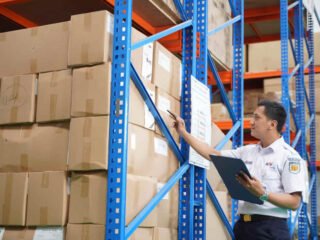 KAI Logistik Optimalkan Kawasan Gudang Kalimas untuk Perkuat Rantai Logistik Terpadu