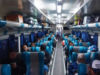 Libur Tahun Baru Imlek 2577, KAI Divre III Palembang Sediakan 16.008 Tempat Duduk