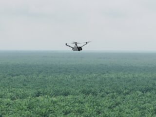 Teknologi Drone Thermal untuk Mencegah Kebakaran di Perkebunan Luas