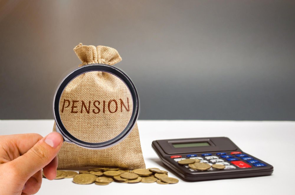 Tips Menyiapkan Pensiun Sejak Dini, Hidup Tenang di Masa Tua