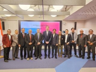 Positive Technologies Perluas Kolaborasi Pendidikan dengan Universitas di Indonesia untuk Melatih Para Profesional Cybersecurity