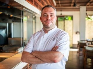 Four Seasons Resort Bali at Jimbaran Bay Hadirkan Babak Baru Kuliner Bersama Executive Chef Baru Benjamin Halat