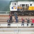 KAI Daop 2 Bandung Larang Masyarakat Masuki Area Terbatas Perekeretaapian Demi Keselamatan