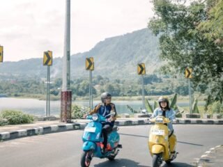 Meningkatnya Tren Slow Travel Saat Waisak dan Hari Lahir Pancasila