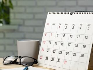 Kapan Waktu yang Tepat Menaruh Uang di Deposito Online?