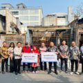 BRI Branch Office Otista dan BRINS Serahkan Simbolis Klaim Asuransi kepada Nasabah Terdampak Kebakaran