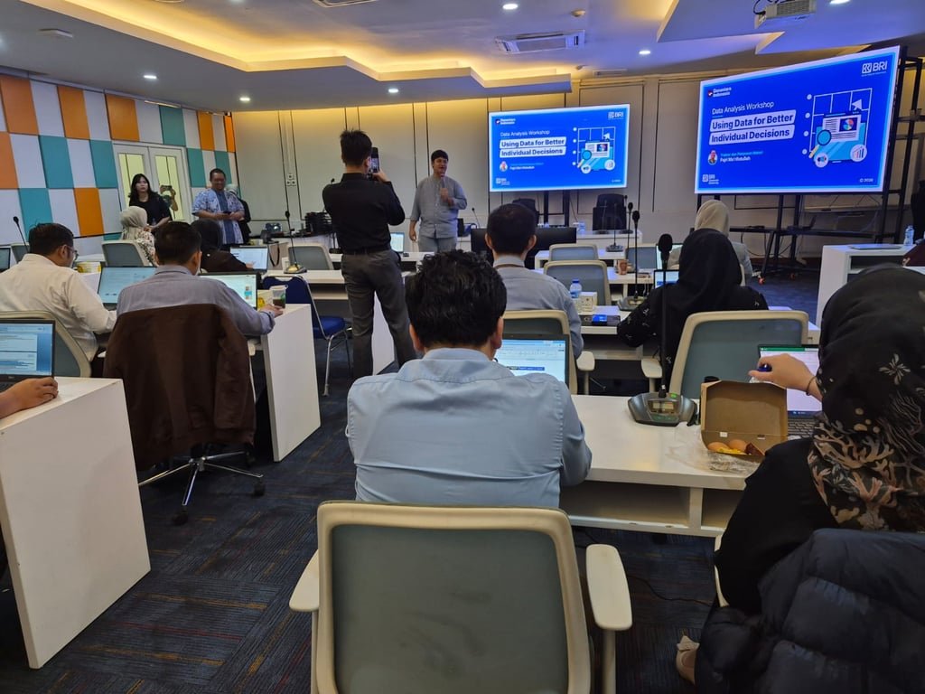BRI Region 6 Gelar Pendidikan Leadership & Managerial Skill Bertema “Data Analysis: Using Data For Better Individual Decision” BRI Region 6 Gelar Pendidikan Leadership & Managerial Skill Bertema “Data Analysis: Using Data For Better Individual Decision”