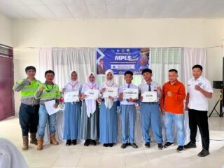 PT Bumi Konawe Minerina Bekali Siswa Baru SMKN 1 Konawe Utara tentang Budaya Kerja Industri dan K3