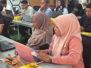 Telkom AI Connect Makassar Gandeng Skillforcuan, Latih 20 UMKM Strategi Influencer Marketing Berbasis AI