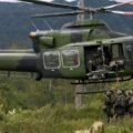 Di Tengah Ancaman Konflik, 11 Prajurit Koops TNI Habema Evakuasi Warga Ugimba dengan Dua Helikopter