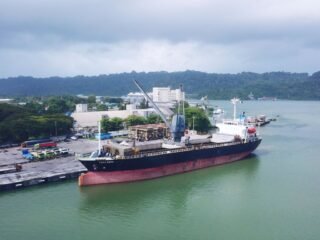 Pelindo Multi Terminal Tanjung Intan Perkuat Kinerja Operasional Pelabuhan
